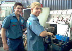 boys_working